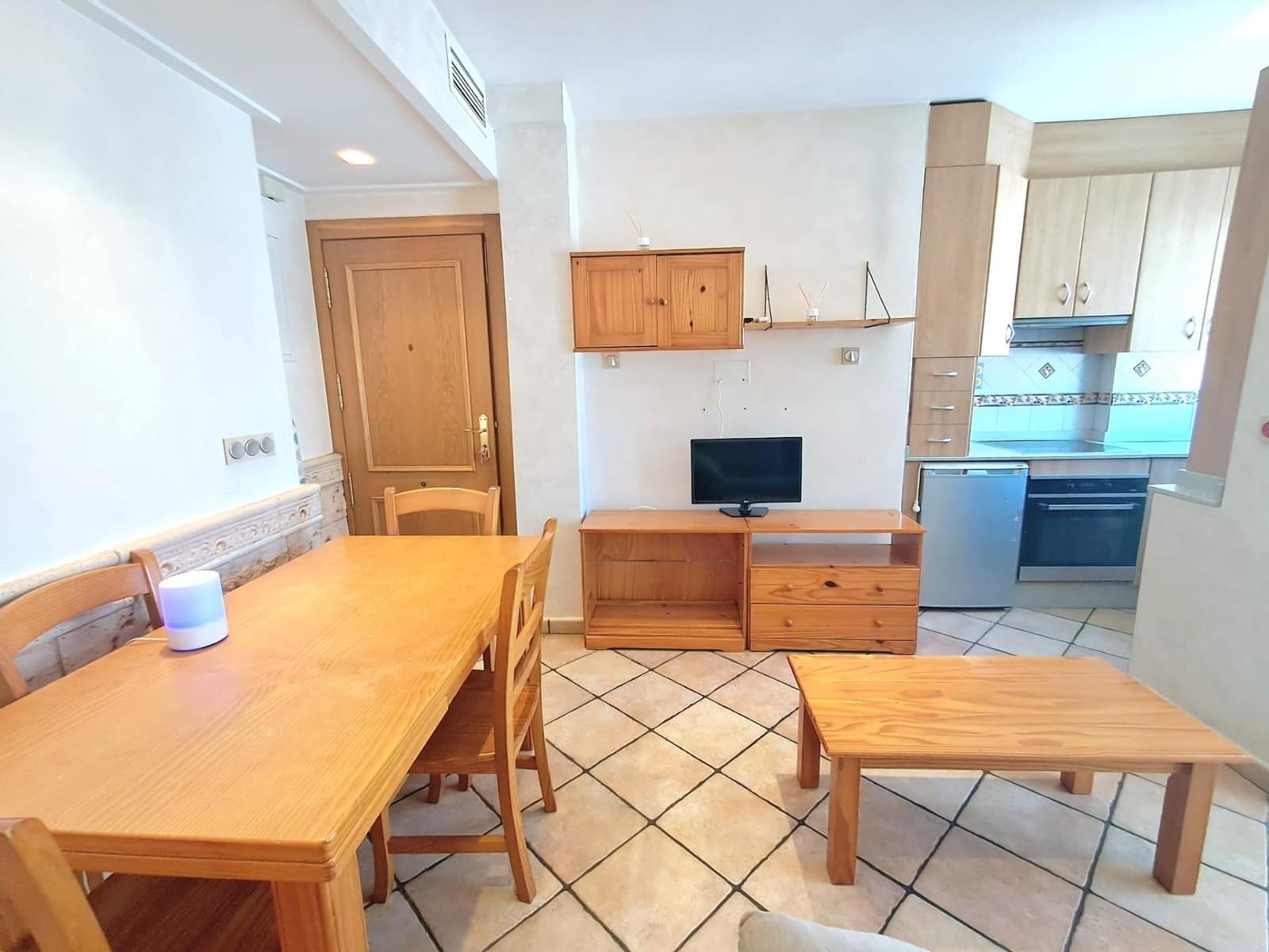 2 bedroom Apartment for sale in Aguilas - € 149,900 (Ref: 9940074)