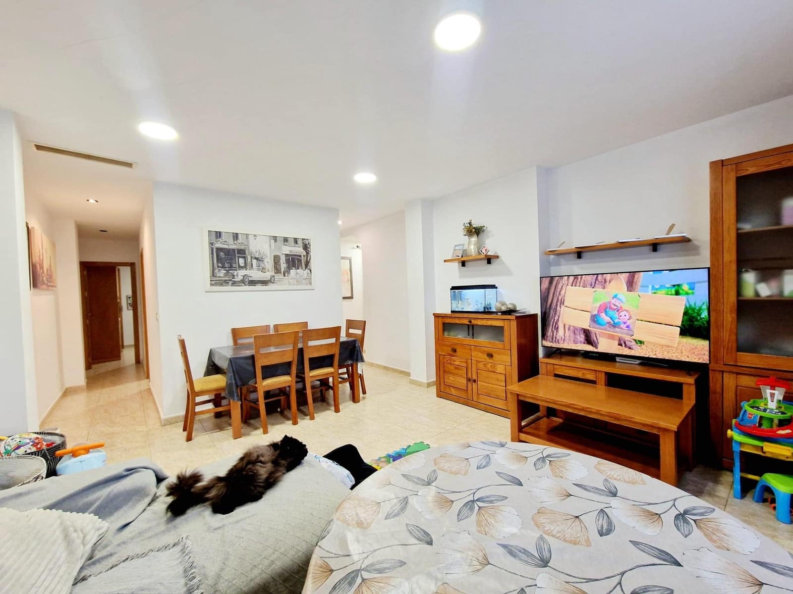 Piso de 4 habitaciones en Aguilas en venta - 136.000 € (Ref: 9940075)