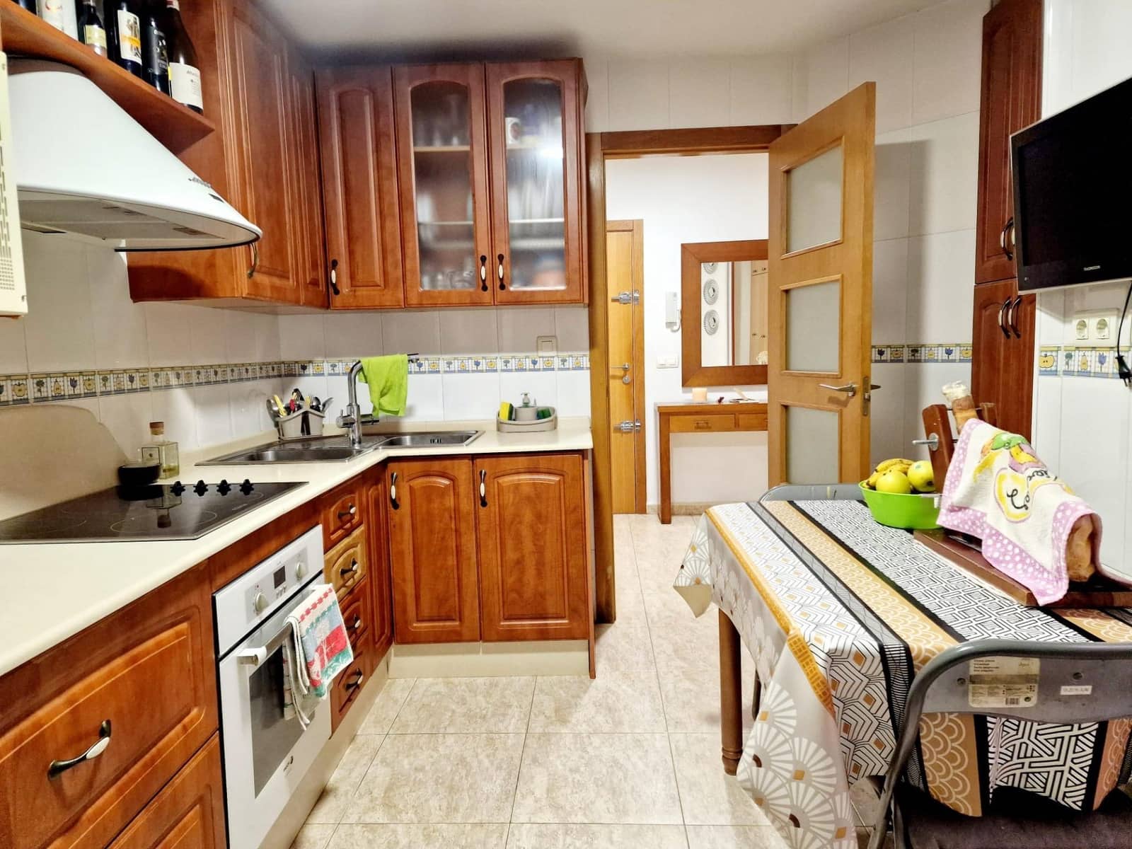 Piso de 4 habitaciones en Aguilas en venta - 136.000 € (Ref: 9940075)