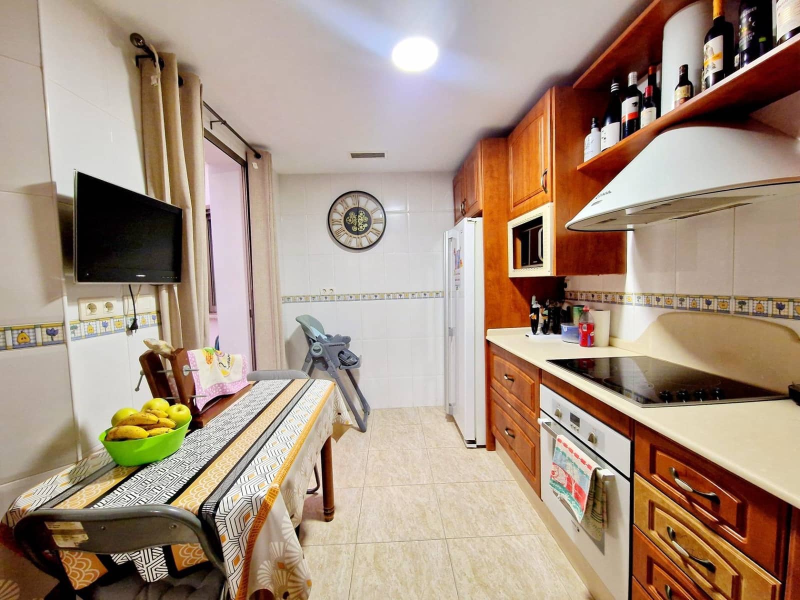 Piso de 4 habitaciones en Aguilas en venta - 136.000 € (Ref: 9940075)
