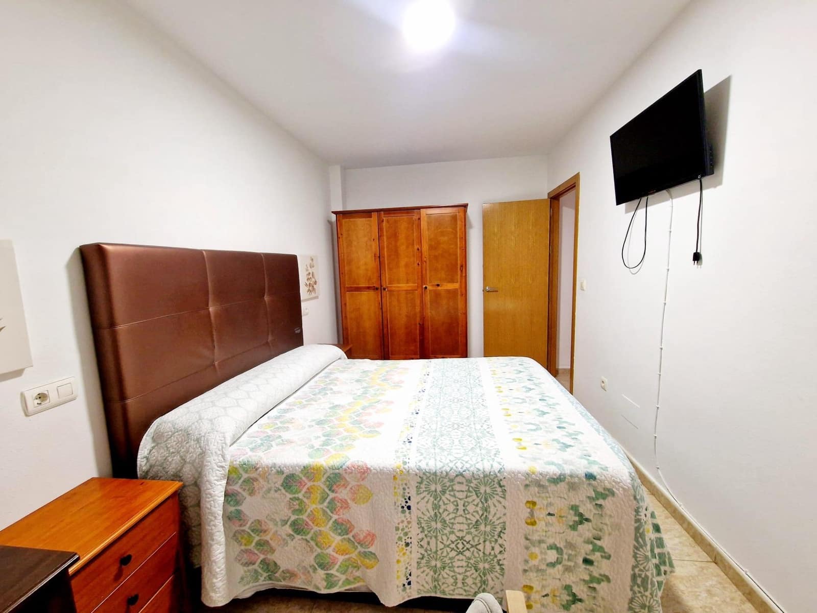Piso de 4 habitaciones en Aguilas en venta - 136.000 € (Ref: 9940075)
