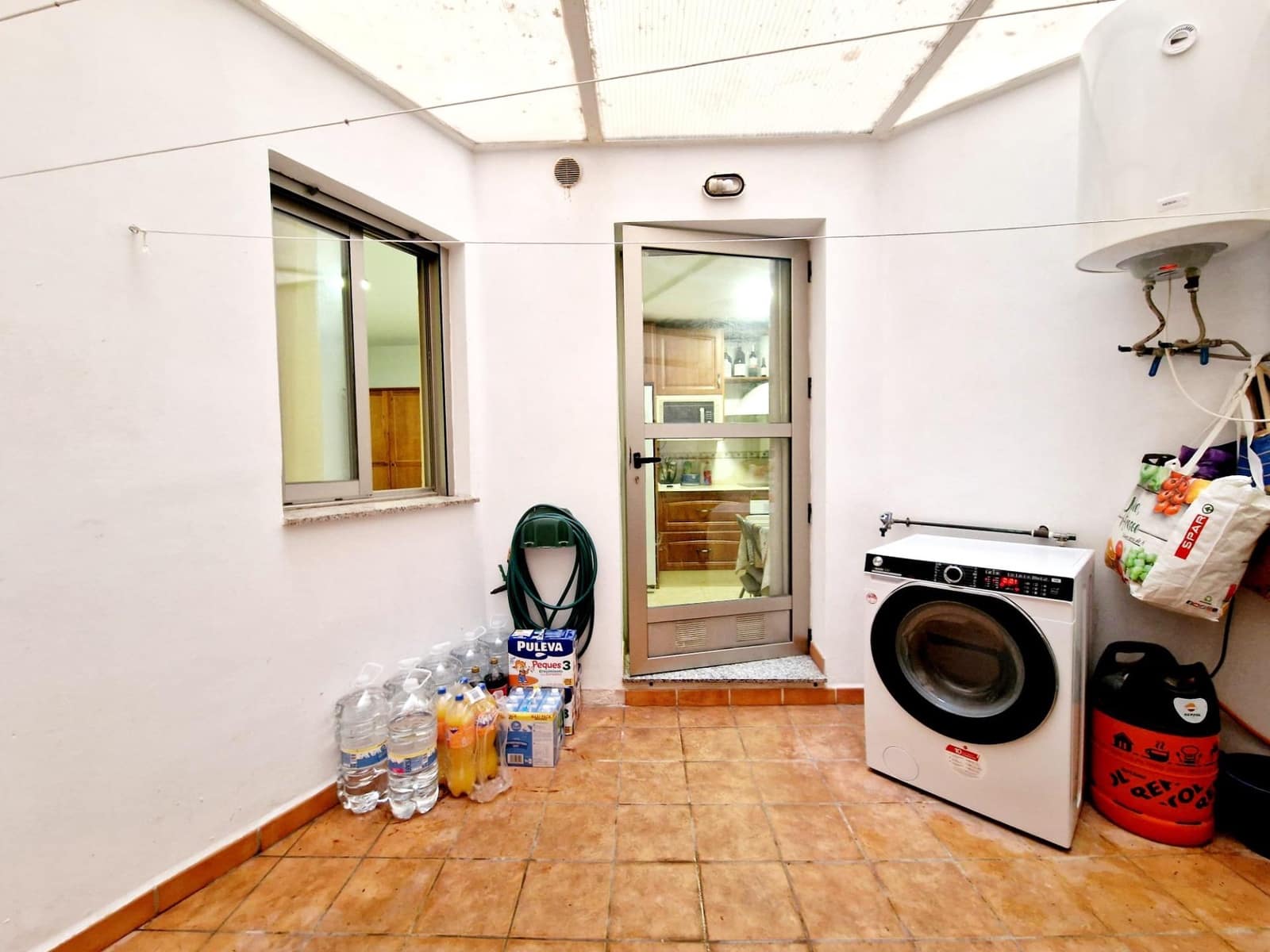 Piso de 4 habitaciones en Aguilas en venta - 136.000 € (Ref: 9940075)