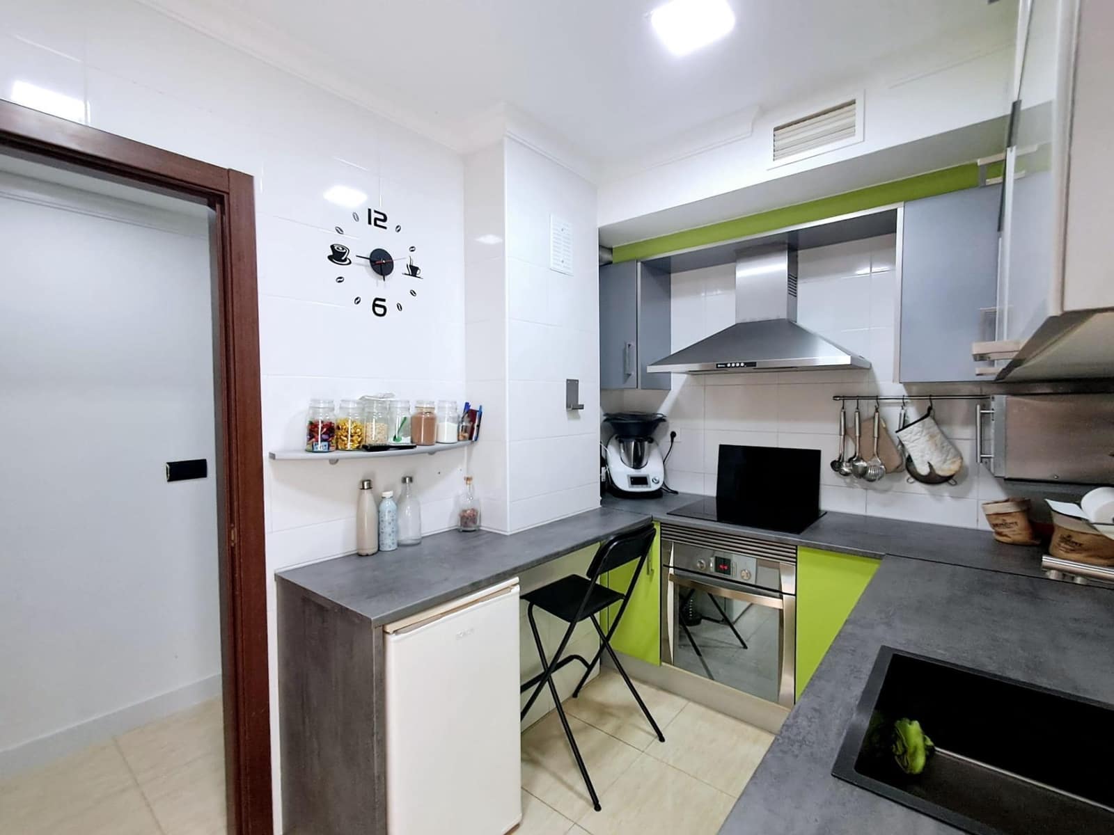 3 bedroom Flat for sale in Aguilas with garage - € 215,000 (Ref: 9977426)