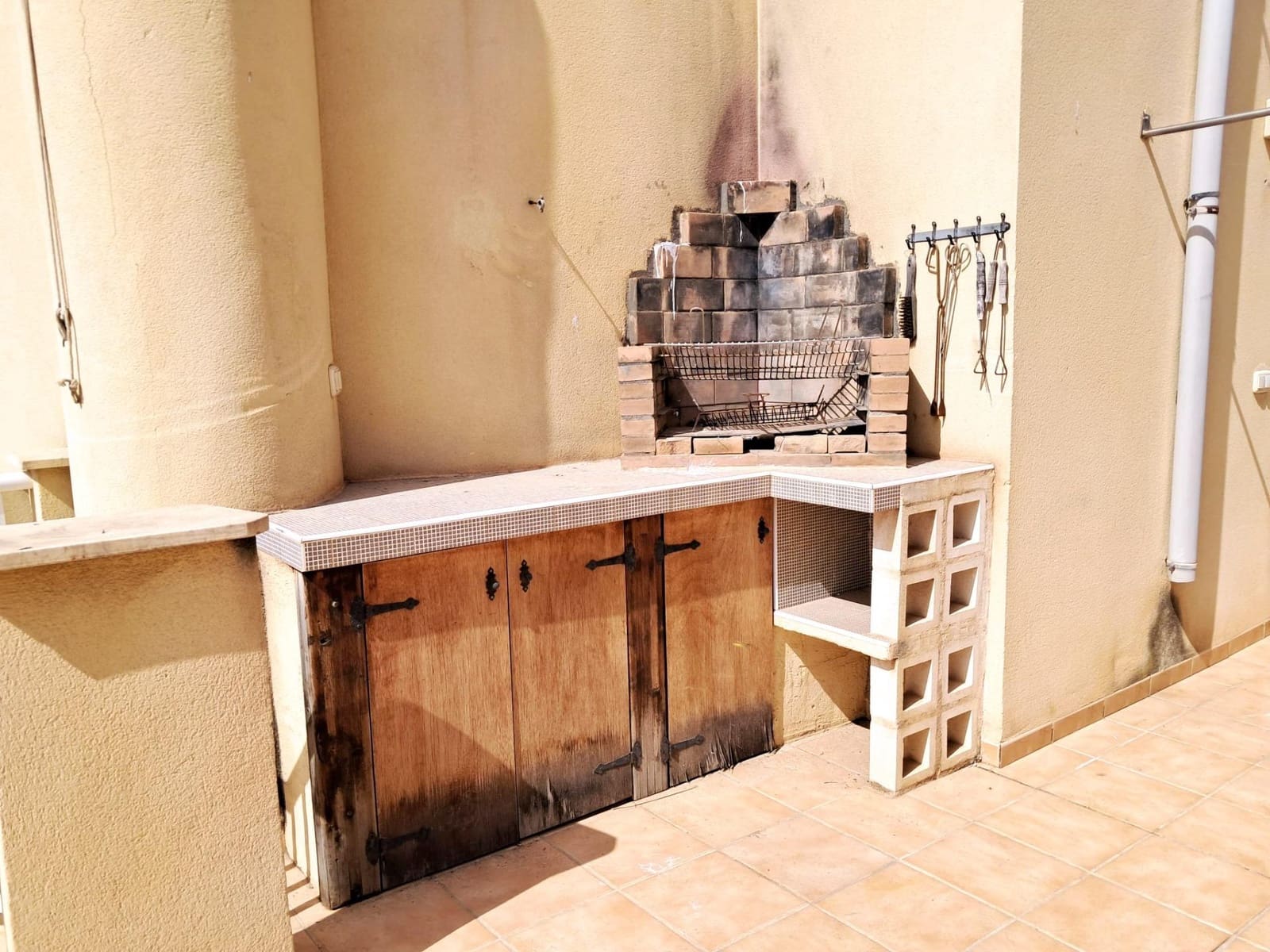 3 bedroom Flat for sale in Aguilas with garage - € 215,000 (Ref: 9977426)