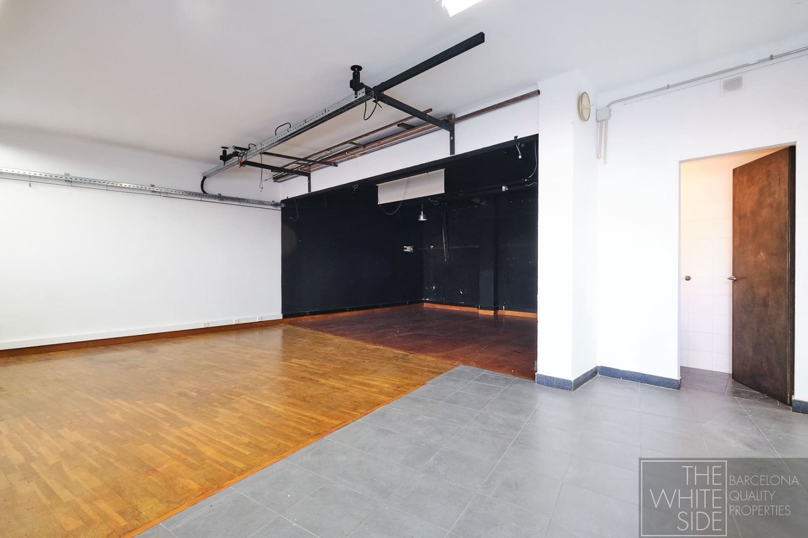 1 sypialnia Komercyjne na sprzedaż w Miasto Barcelona - 195 000 € (Ref: 10097631)