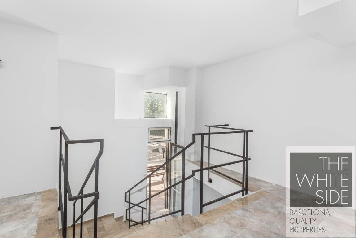 Komercyjne na sprzedaż w Miasto Barcelona - 144 500 € (Ref: 8333277)