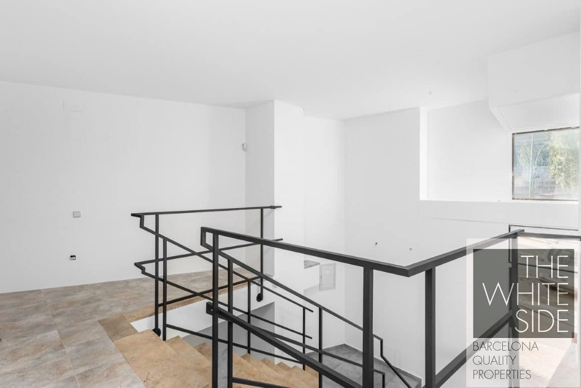 Komercyjne na sprzedaż w Miasto Barcelona - 144 500 € (Ref: 8333277)