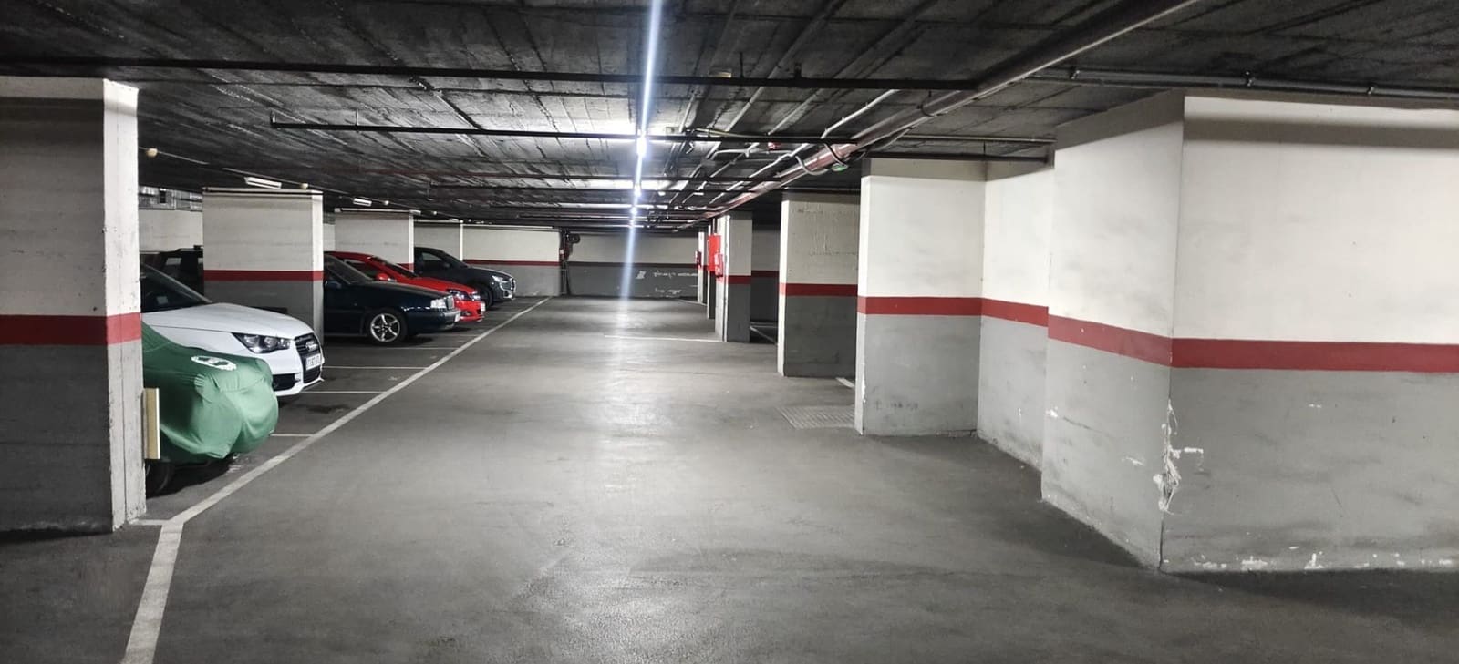 Garaje en Barcelona ciudad en venta - 16.900 € (Ref: 8583966)