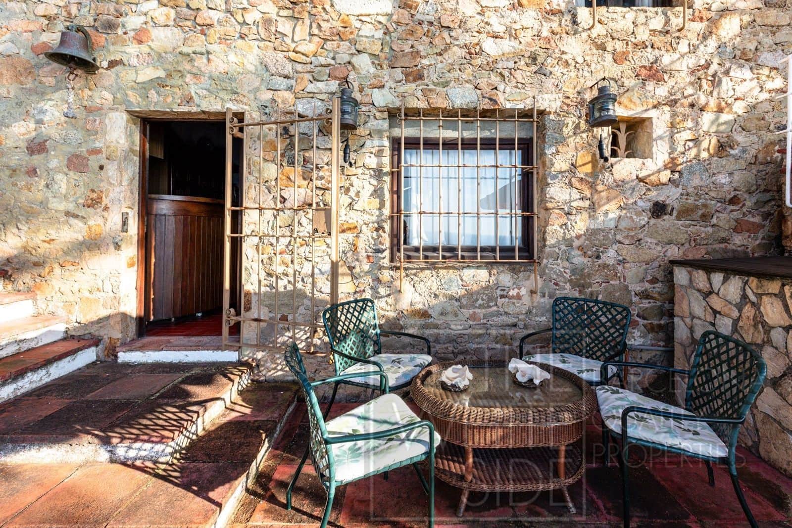 6 slaapkamer Villa te koop in Lloret de Mar met zwembad garage - € 3.500.000 (Ref: 8773028)