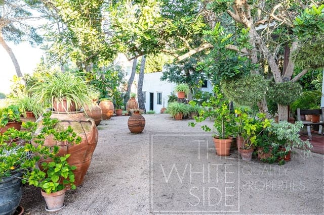 6 slaapkamer Villa te koop in Montgoda, Lloret de Mar met zwembad garage - € 3.500.000 (Ref: 8773028)