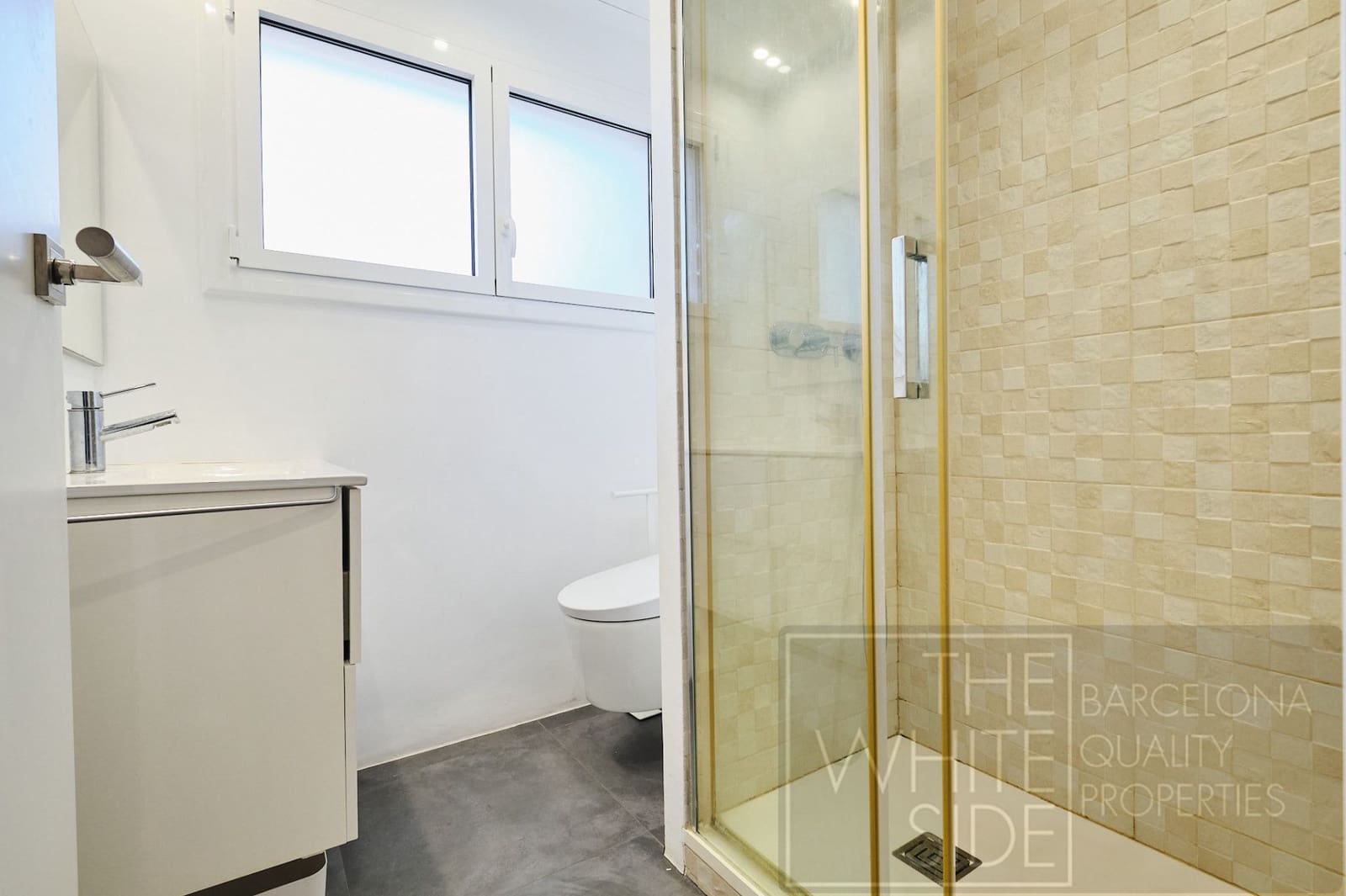 2 soveværelse Lejlighed til salg i Castelldefels med garage - € 395.000 (Ref: 9300549)