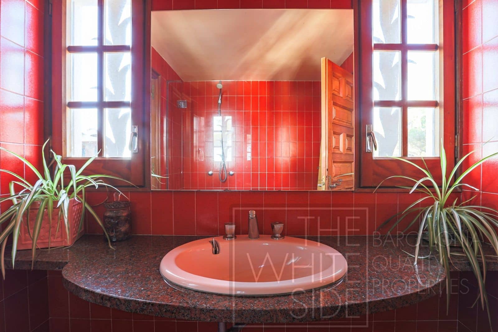 6 bedroom Villa for sale in Lloret de Mar with pool garage - € 3,500,000 (Ref: 9357090)