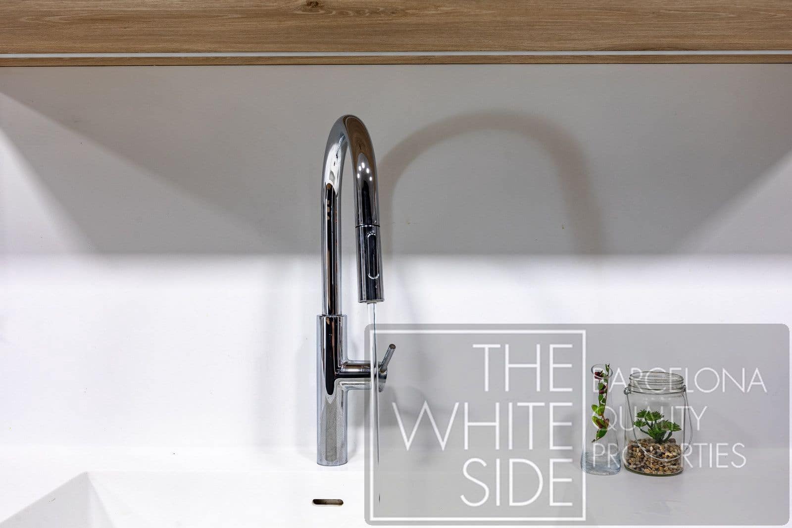 4 soveværelse Villa til salg i Palleja med swimmingpool garage - € 860.000 (Ref: 9358930)