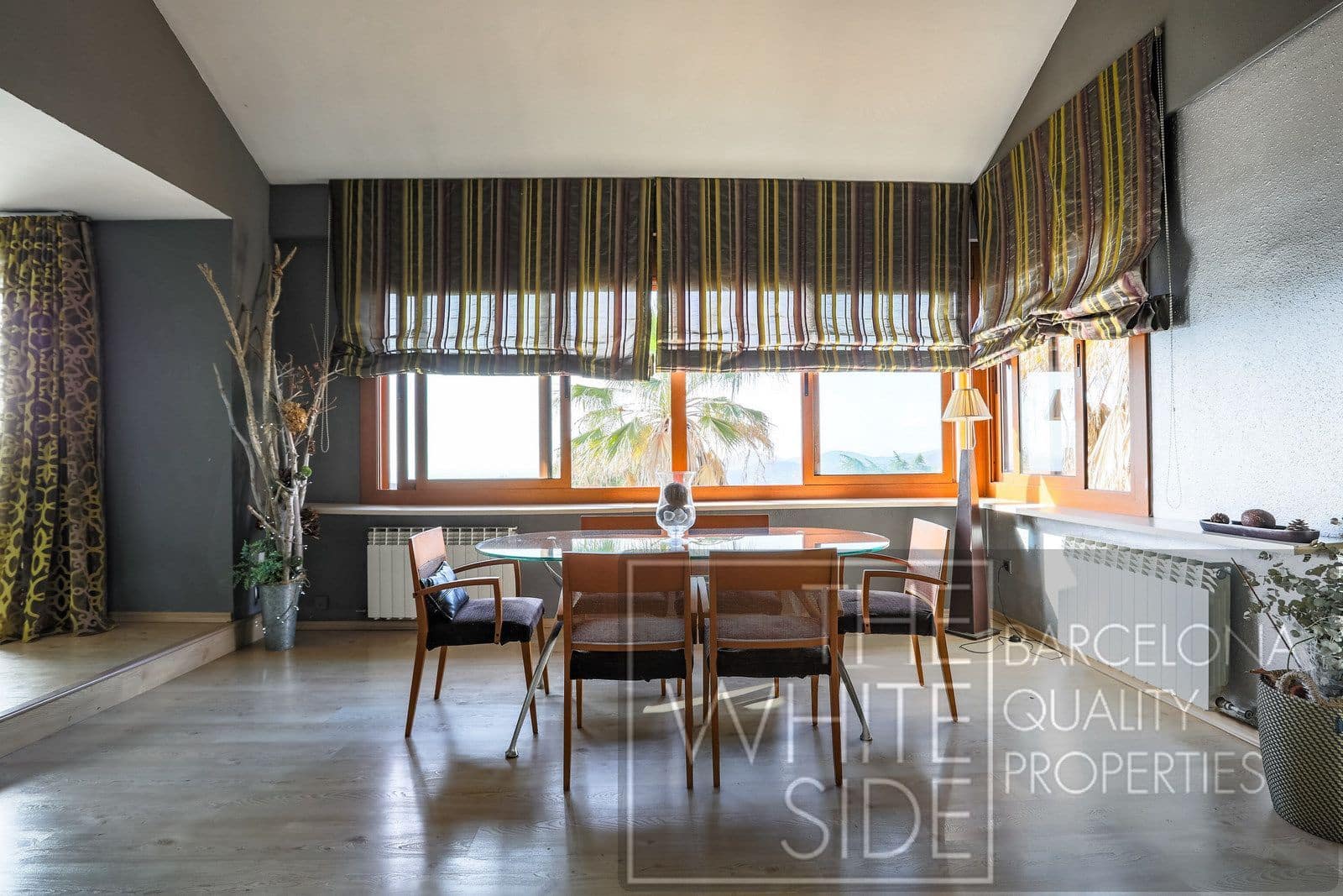 4 soveværelse Villa til salg i Palleja med swimmingpool garage - € 860.000 (Ref: 9358930)