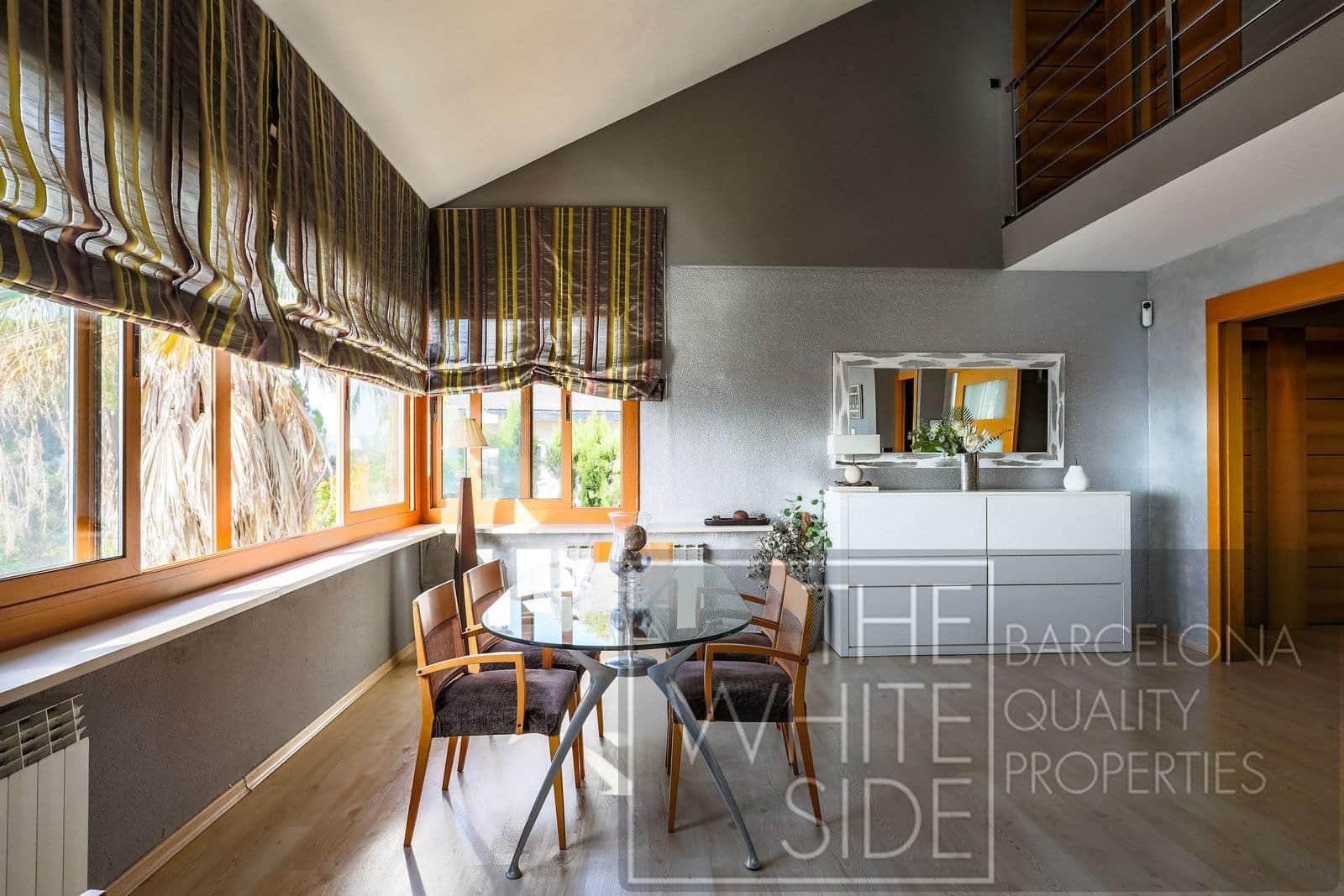 4 soveværelse Villa til salg i Palleja med swimmingpool garage - € 860.000 (Ref: 9358930)