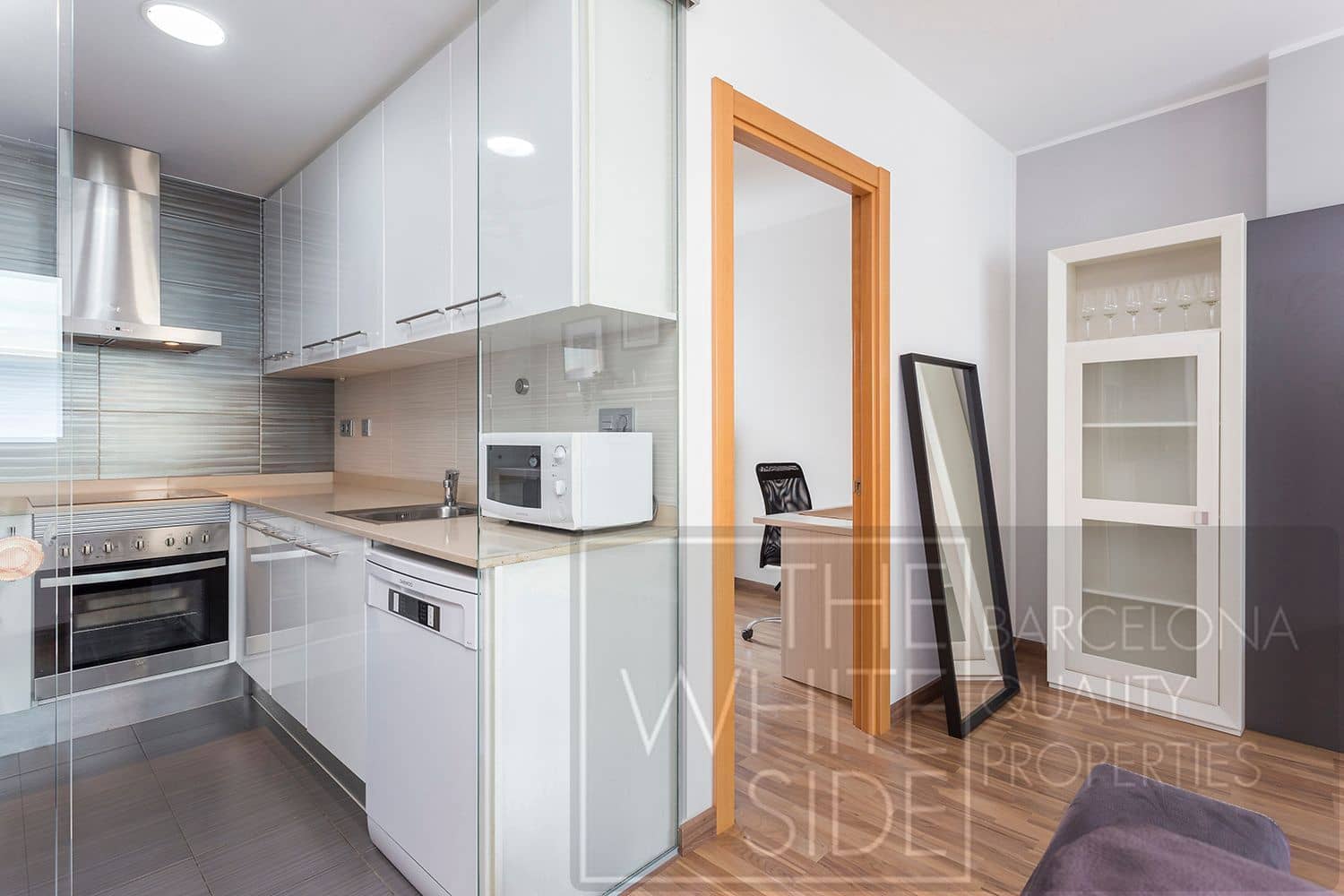 2 soveværelse Lejlighed til salg i Barcelona by - € 480.000 (Ref: 9398224)