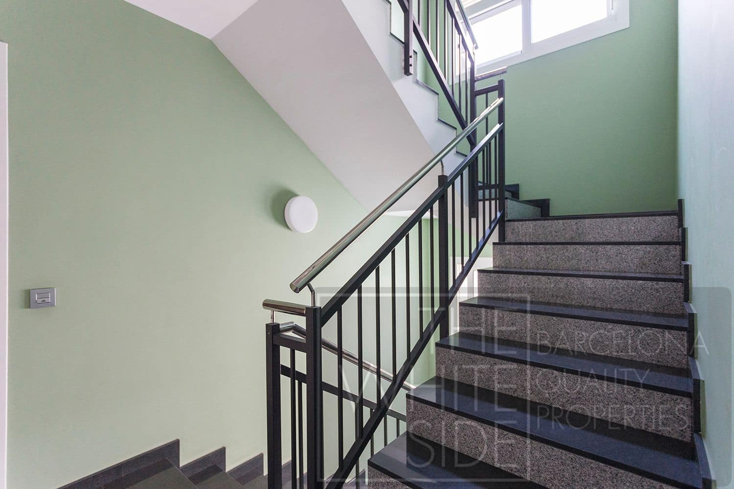 2 soveværelse Lejlighed til salg i Barcelona by - € 480.000 (Ref: 9398224)