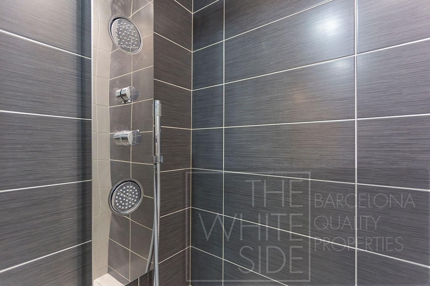 2 soveværelse Lejlighed til salg i Barcelona by - € 480.000 (Ref: 9398224)