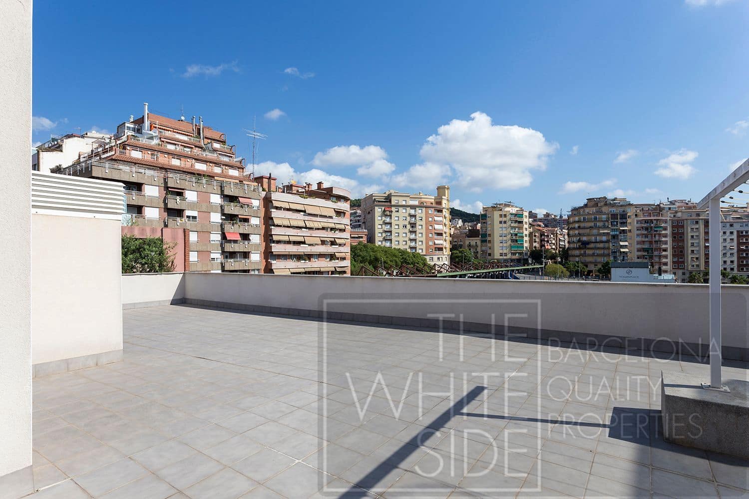 2 soveværelse Lejlighed til salg i Barcelona by - € 480.000 (Ref: 9398224)