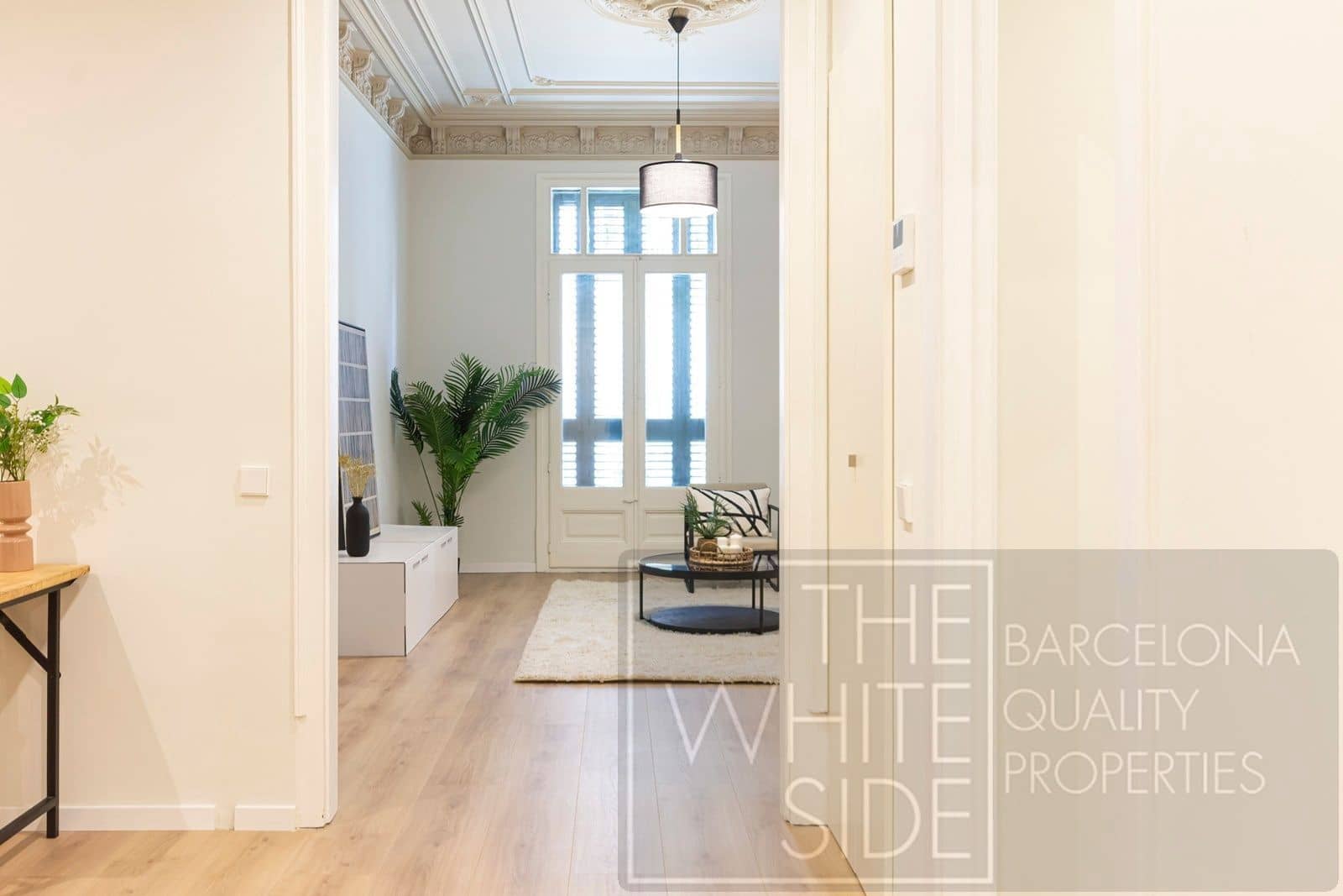 2 soveværelse Lejlighed til salg i Barcelona by - € 900.000 (Ref: 9413724)