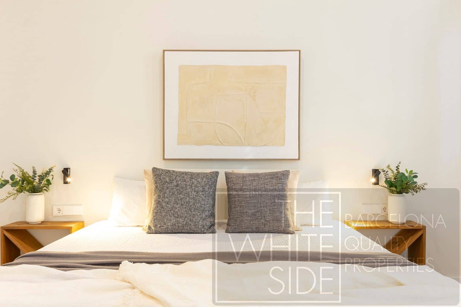 2 soveværelse Lejlighed til salg i Barcelona by - € 900.000 (Ref: 9413724)