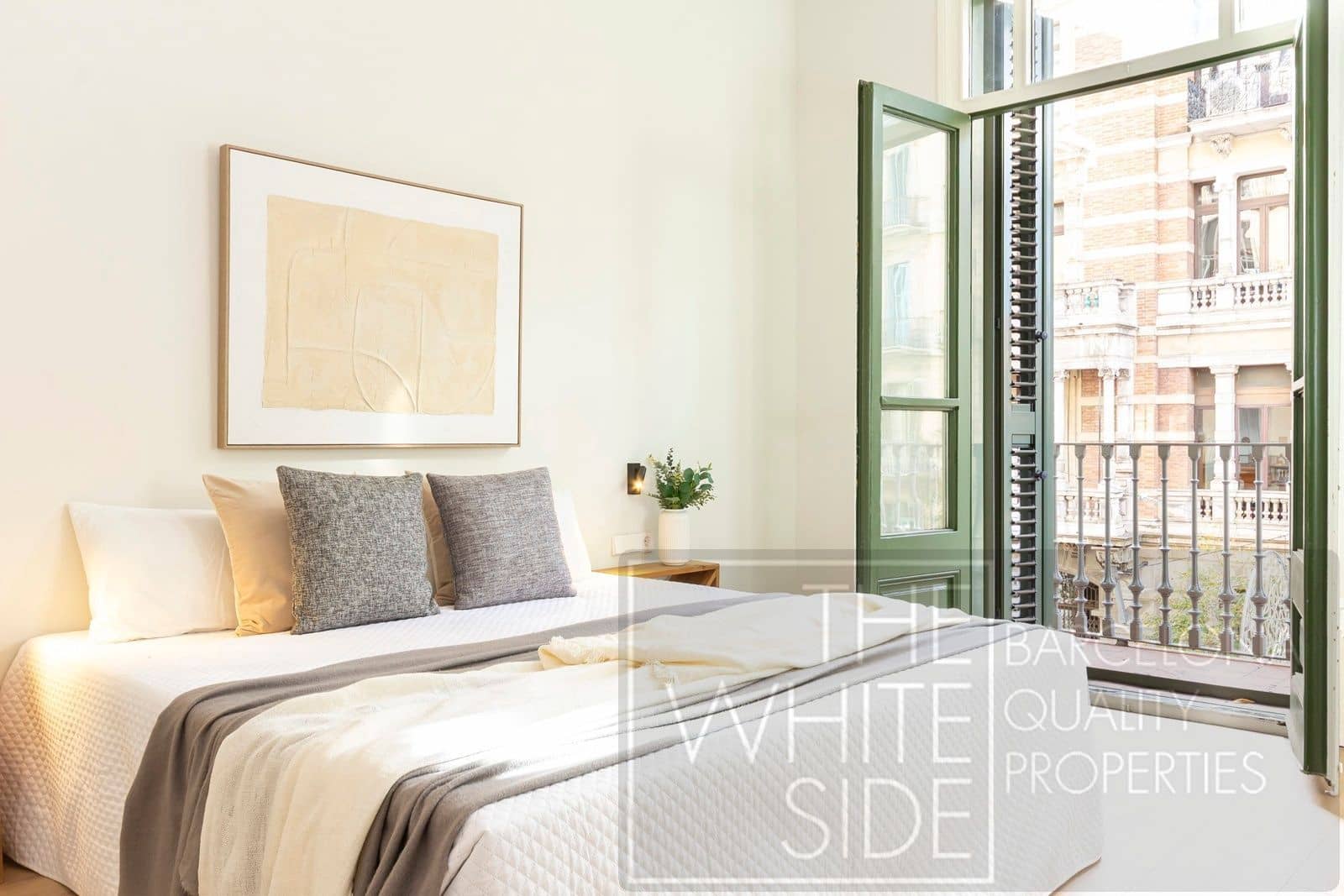 2 soveværelse Lejlighed til salg i Barcelona by - € 900.000 (Ref: 9413724)