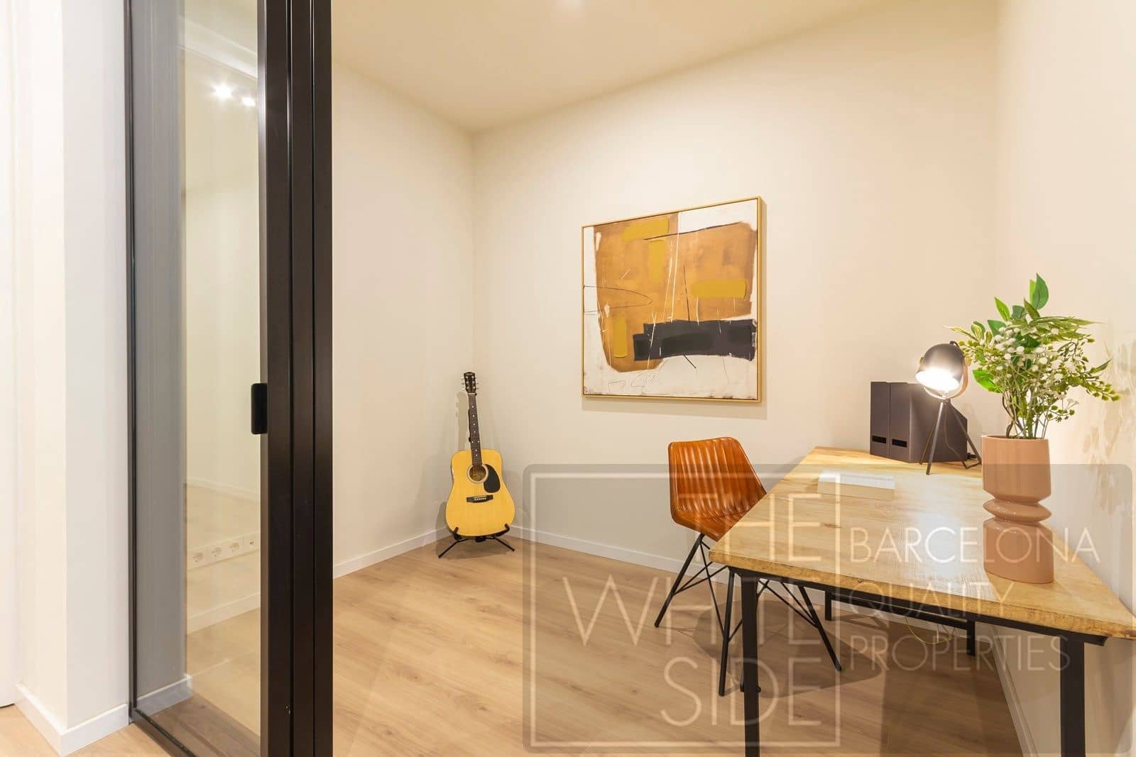 2 soveværelse Lejlighed til salg i Barcelona by - € 900.000 (Ref: 9413724)