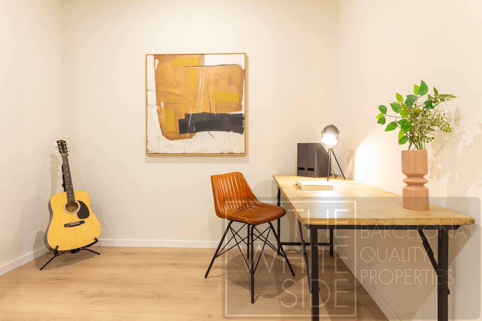 2 soveværelse Lejlighed til salg i Barcelona by - € 900.000 (Ref: 9413724)