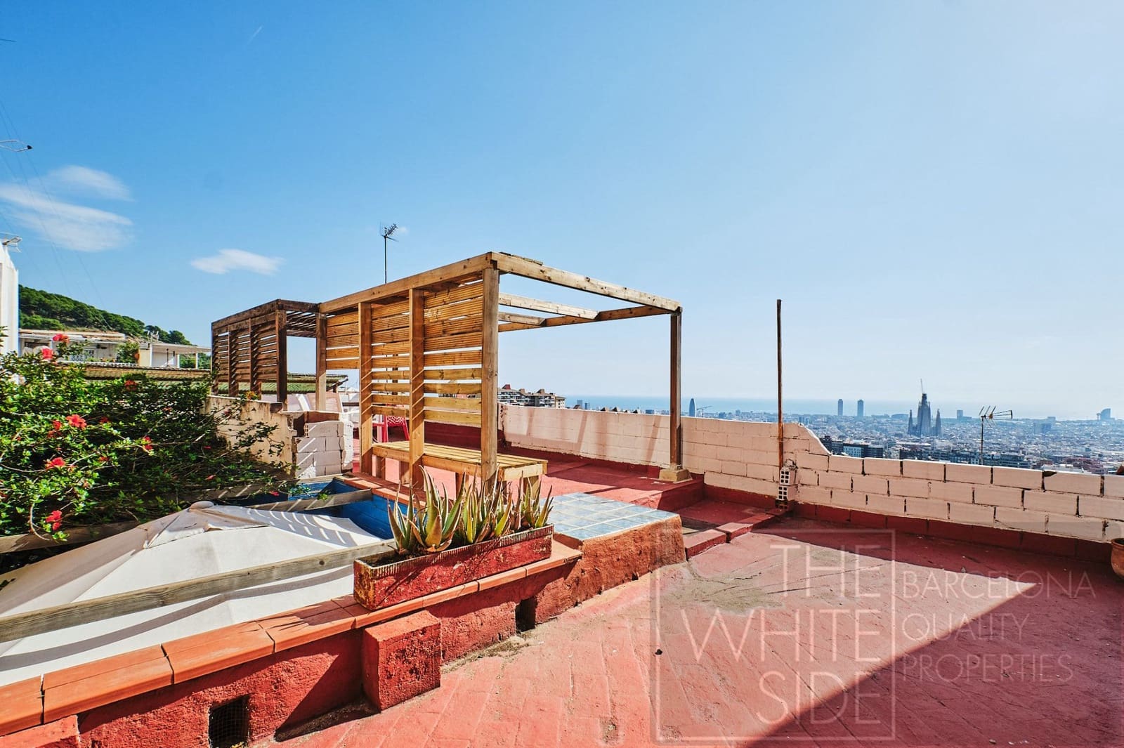 3 soverom Kjedet enebolig til salgs i Barcelona by - € 405 000 (Ref: 9501909)