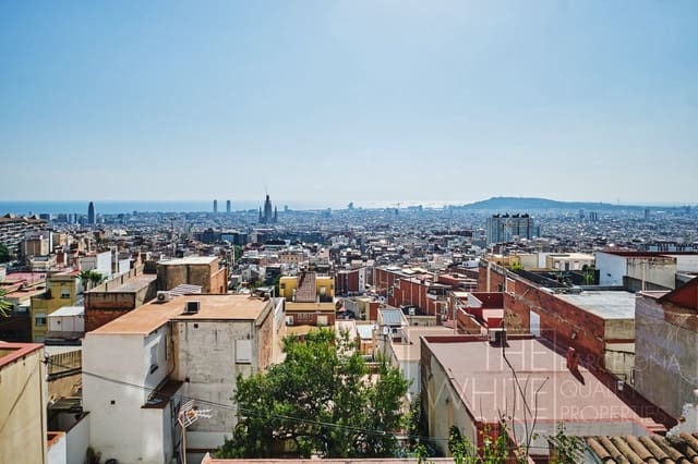 3 soverom Kjedet enebolig til salgs i Barcelona by - € 405 000 (Ref: 9501909)