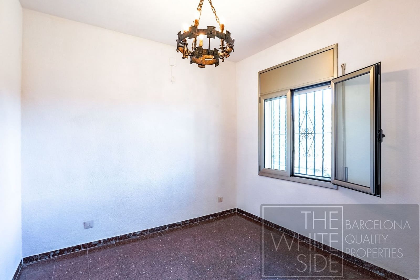 4 sypialnia Willa na sprzedaż w La Garriga z garażem - 320 000 € (Ref: 9615150)