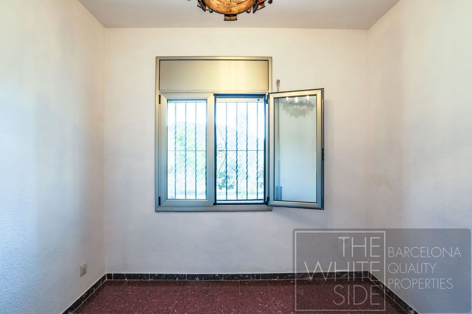 4 sypialnia Willa na sprzedaż w La Garriga z garażem - 320 000 € (Ref: 9615150)