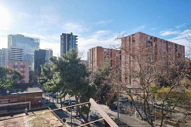 Piso de 2 habitaciones en El Besòs i El Maresme, Barcelona ciudad en venta - 225.000 € (Ref: 9619008)