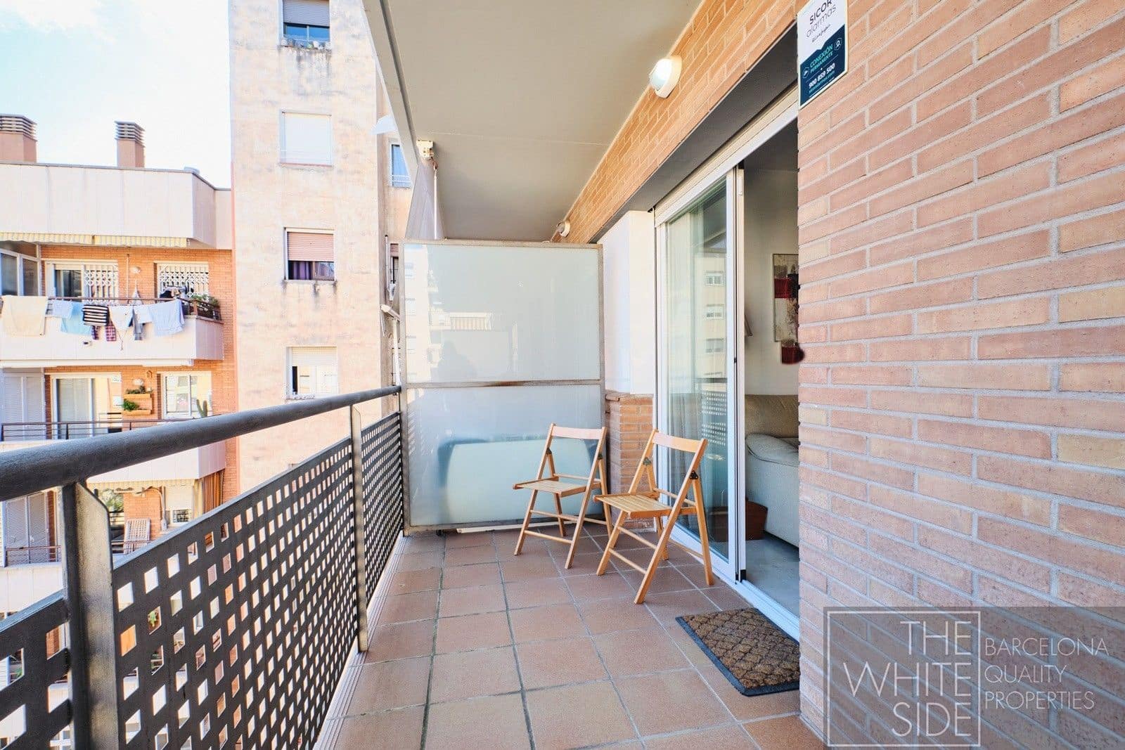 2 soveværelse Lejlighed til salg i Barcelona by med garage - € 420.000 (Ref: 9686180)