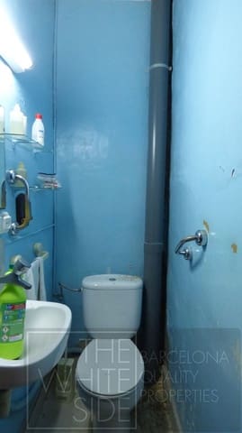 2 bedroom Flat for sale in La Nova Esquerra de L'Eixample, Barcelona city - € 245,000 (Ref: 9815651)