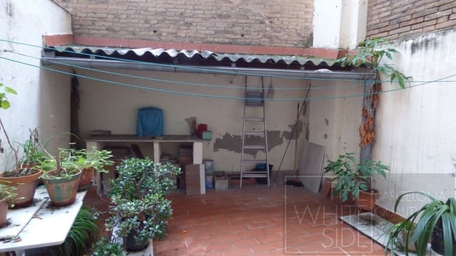 2 bedroom Flat for sale in La Nova Esquerra de L'Eixample, Barcelona city - € 245,000 (Ref: 9815651)