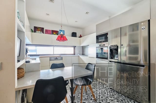 Pareado de 4 habitaciones en La Vila de Gràcia, Barcelona ciudad en venta con piscina garaje - 2.490.000 € (Ref: 9842632)