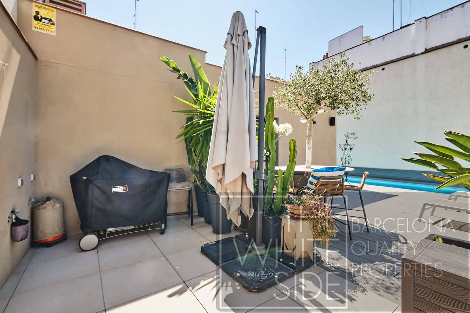 Pareado de 4 habitaciones en Barcelona ciudad en venta con piscina garaje - 2.490.000 € (Ref: 9842632)
