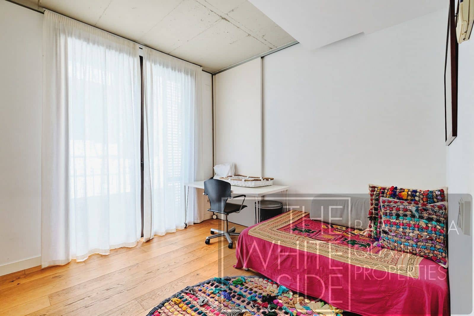 Pareado de 4 habitaciones en Barcelona ciudad en venta con piscina garaje - 2.490.000 € (Ref: 9842632)