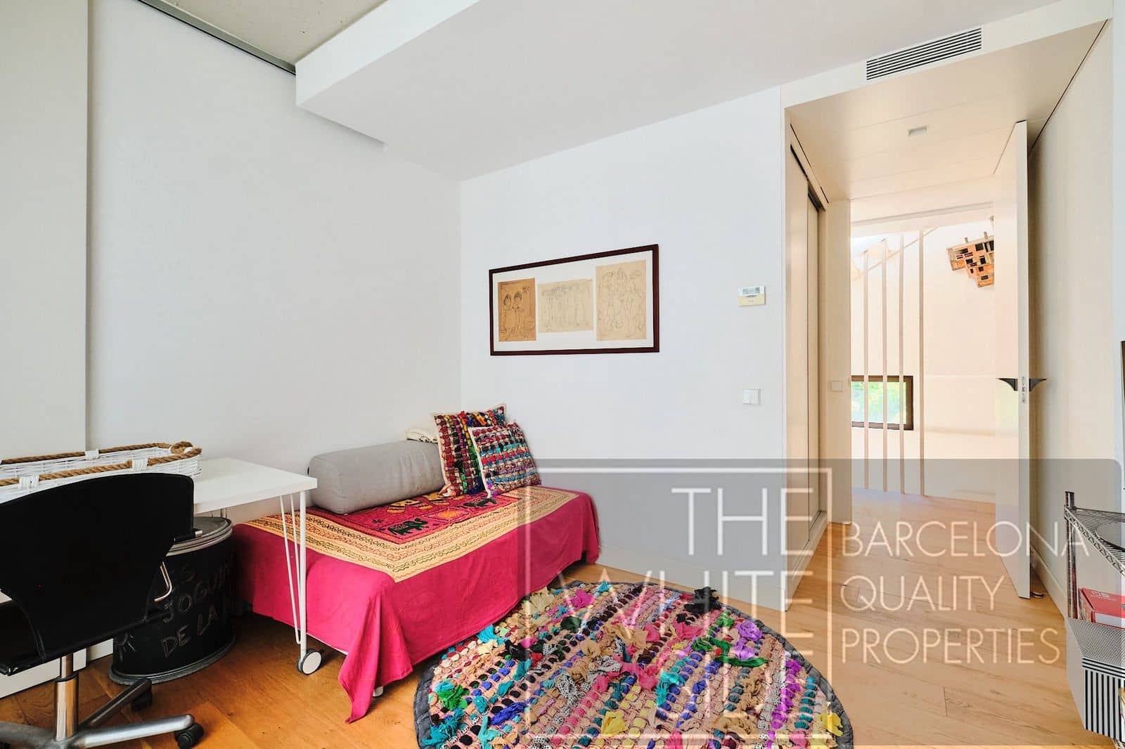 Pareado de 4 habitaciones en Barcelona ciudad en venta con piscina garaje - 2.490.000 € (Ref: 9842632)