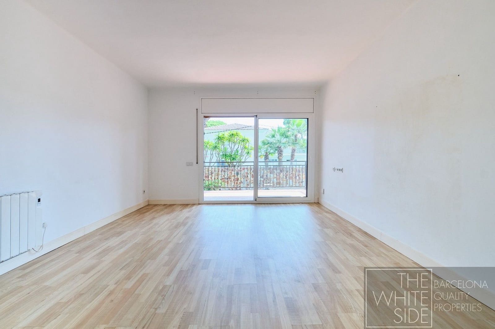 Piso de 2 habitaciones en Castelldefels en venta con garaje - 369.000 € (Ref: 9884138)