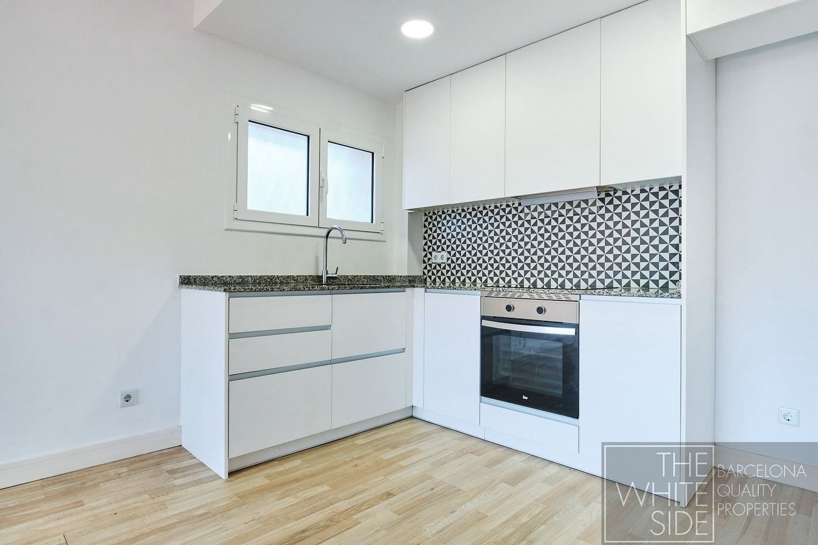 Piso de 2 habitaciones en Castelldefels en venta con garaje - 369.000 € (Ref: 9884138)