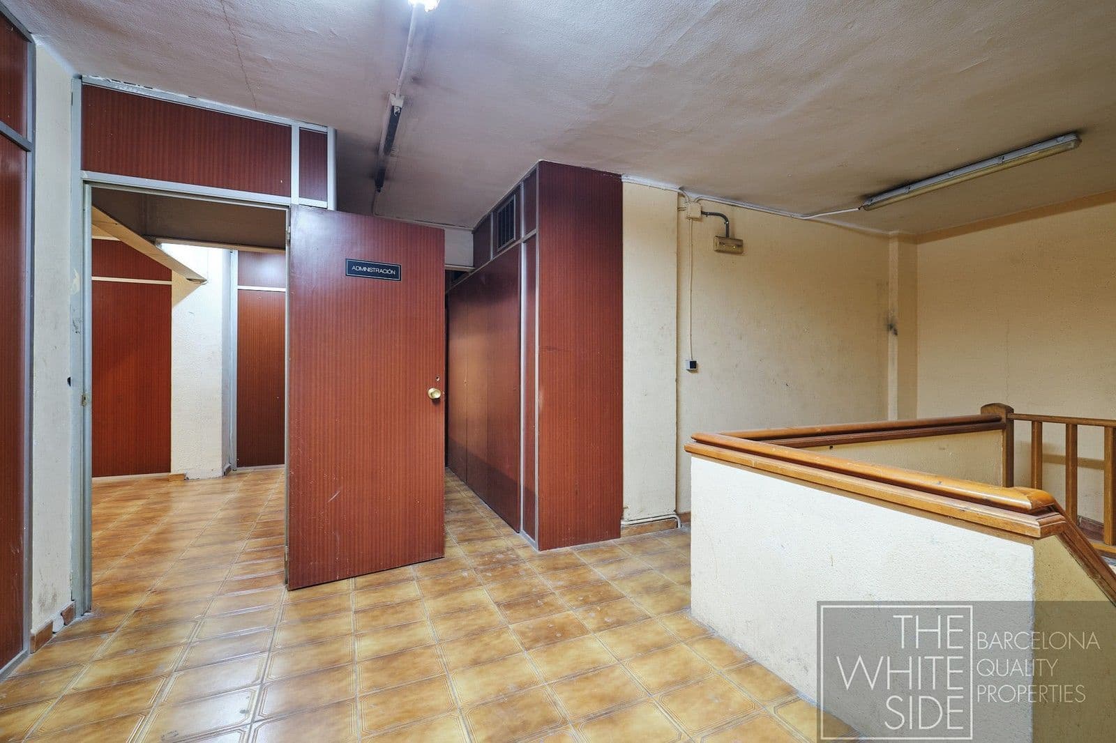 1 bedroom Commercial for sale in Barcelona city - € 490,000 (Ref: 9896208)