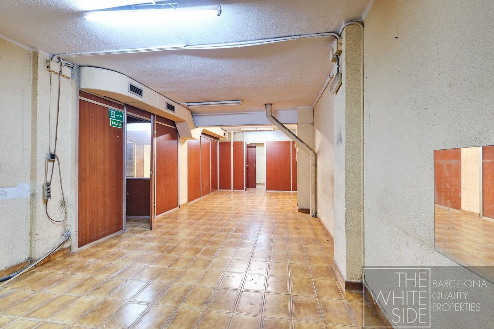 1 bedroom Commercial for sale in Barcelona city - € 490,000 (Ref: 9896208)
