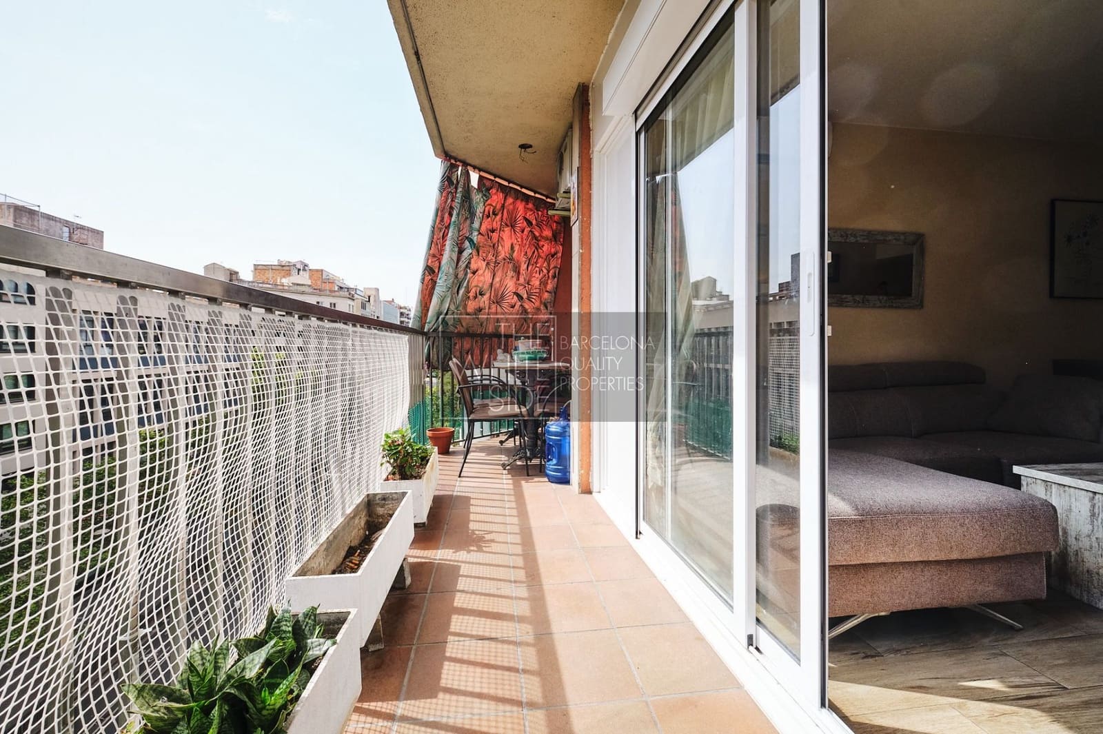 Piso de 3 habitaciones en Barcelona ciudad en venta - 585.000 € (Ref: 9978399)