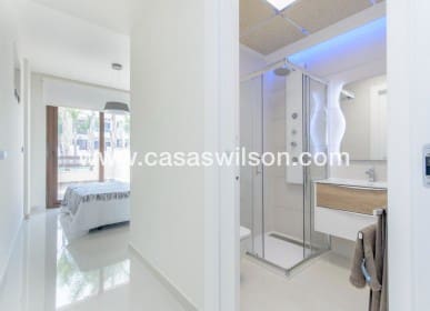 2 soveværelse Bungalow til salg i Los Balcones med swimmingpool - € 285.000 (Ref: 7561911)