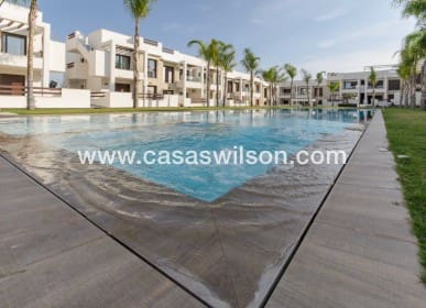 2 soveværelse Bungalow til salg i Los Balcones med swimmingpool - € 285.000 (Ref: 7561911)