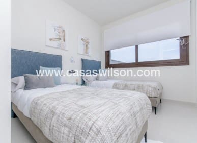 2 soveværelse Bungalow til salg i Los Balcones med swimmingpool - € 285.000 (Ref: 7561911)