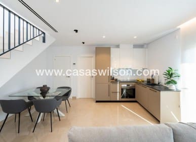 3 soveværelse Byhus til salg i Gran Alacant med swimmingpool - € 410.000 (Ref: 7561917)