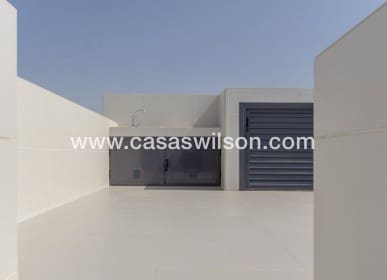 3 sypialnia Willa na sprzedaż w Campoamor z basenem - 1 195 000 € (Ref: 7561933)